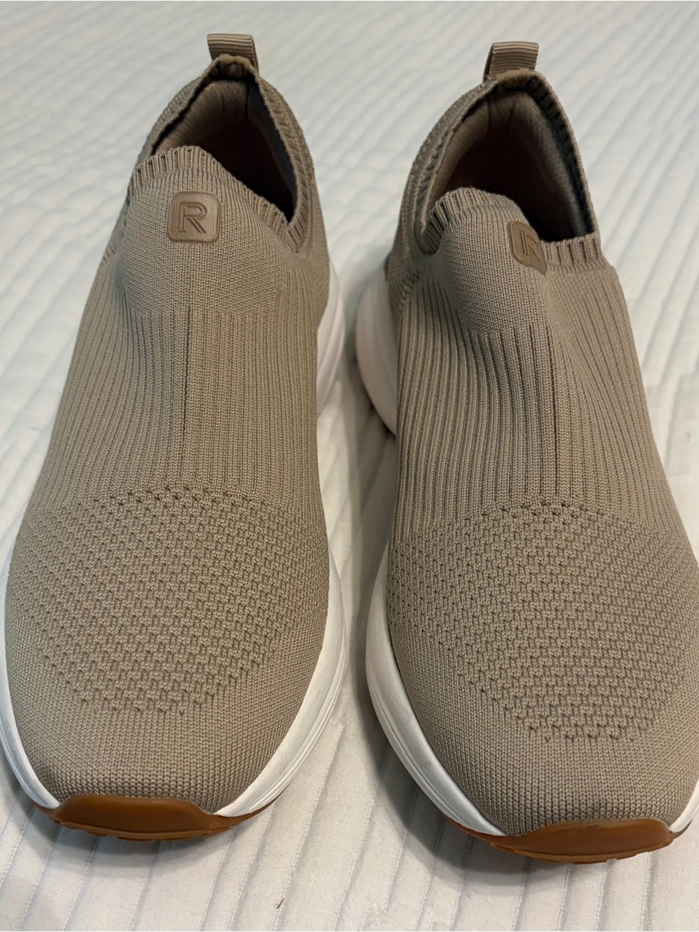 Rockport Women’s Demi Slip On Casual Sneakers in Light Natural Size 9